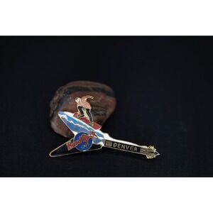 Hard Rock Cafe Pin Denver Snowboarder Flying V Guitar Souvenir